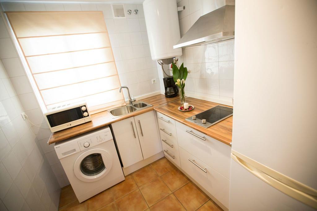 Ab Dominicum Apartamentos مالقة الغرفة الصورة