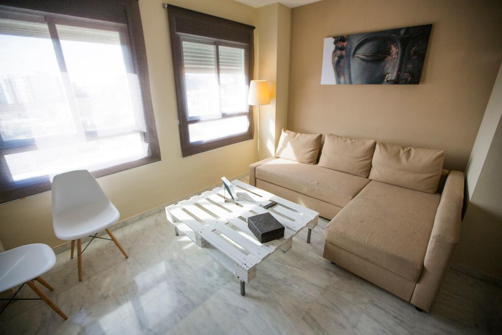 Ab Dominicum Apartamentos مالقة الغرفة الصورة