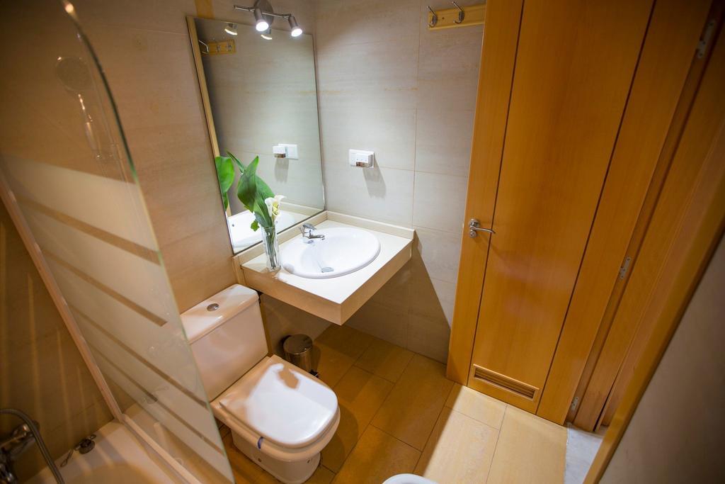Ab Dominicum Apartamentos مالقة الغرفة الصورة
