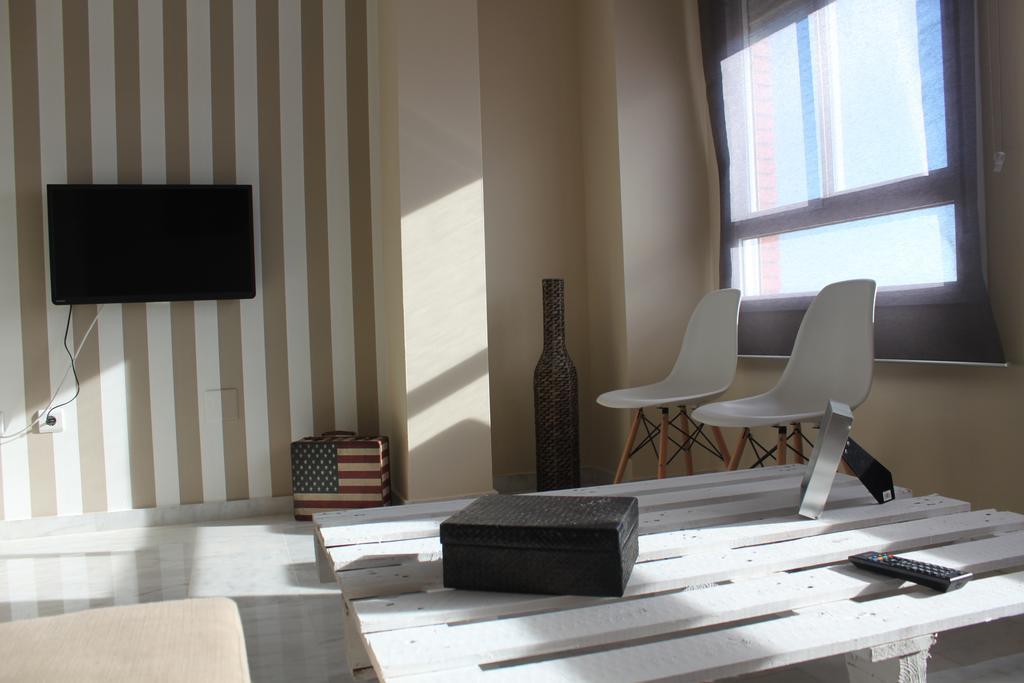 Ab Dominicum Apartamentos مالقة الغرفة الصورة