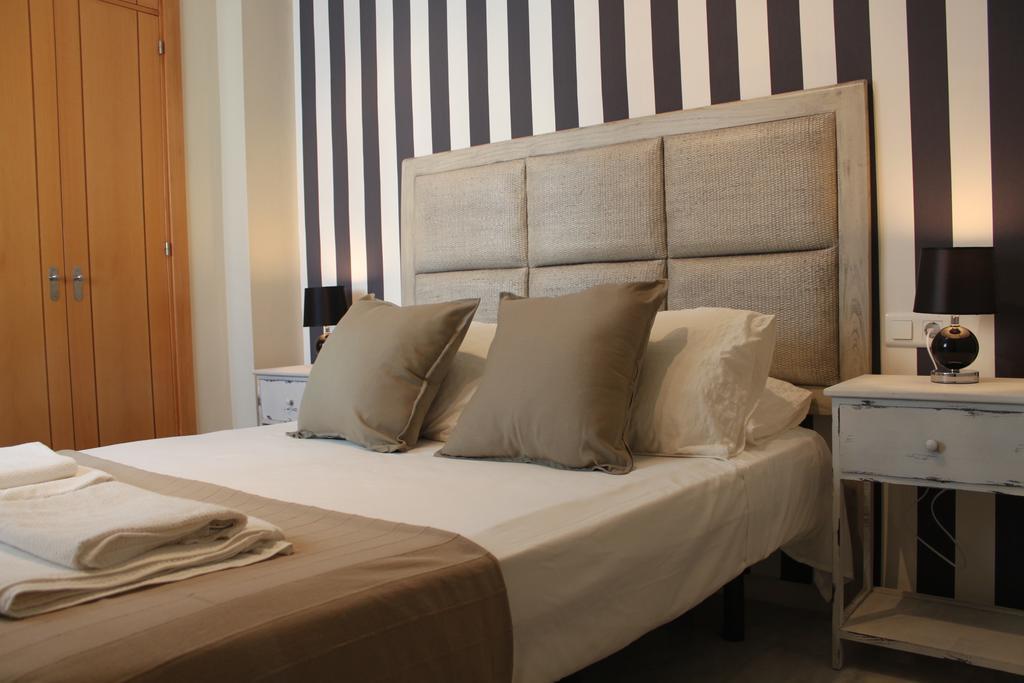 Ab Dominicum Apartamentos مالقة الغرفة الصورة